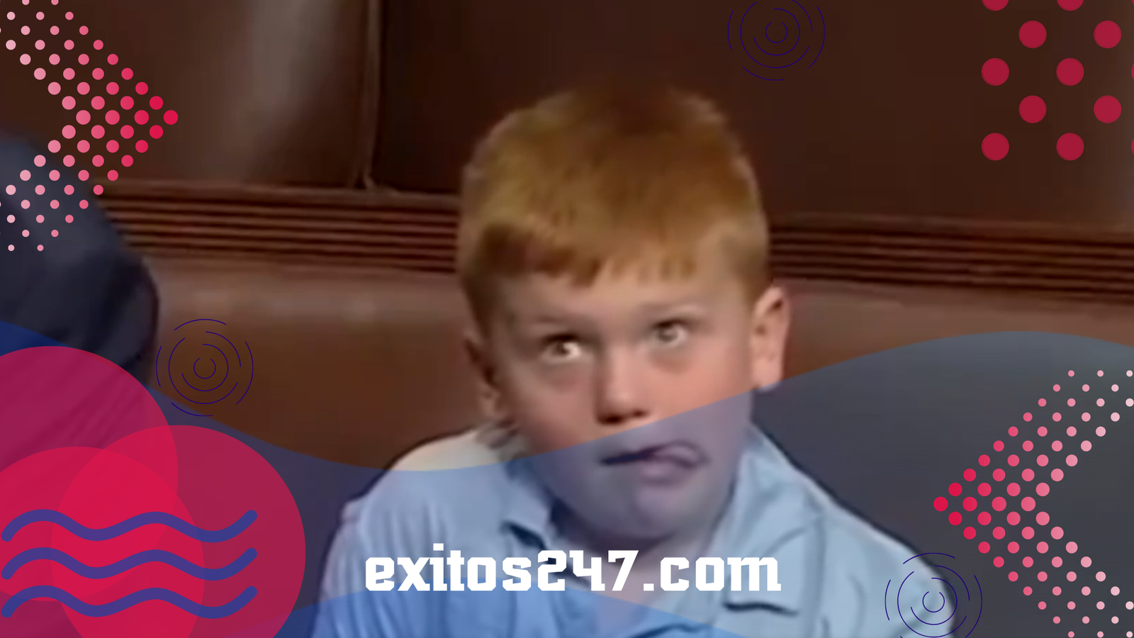 Niño de 6 años roba el show durante discurso de su padre en el congreso